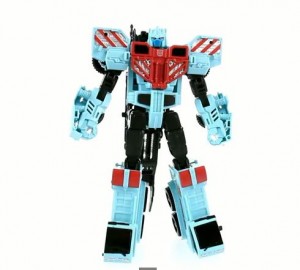 Transformers News: Additional Video Reviews: Transformers Combiner Wars Hot Spot and Rook