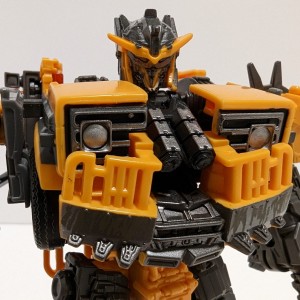 Transformers News: Transformers Studio Series Voyager Battletrap Transformation Video