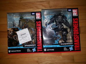 Transformers News: Studio Series SS-34 Megatron and SS-35 Jetfire sighted in the USA