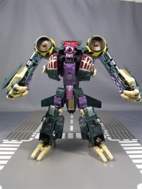 Transformers News: Toy Images of Transformers United UN-14 Lugnut