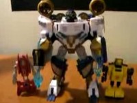 Transformers News: Voyager Seaspray Video Review