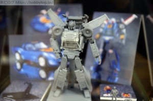 Transformers News: Prototype Image of Takara Tomy Transformers Masterpiece MP-25 Tracks