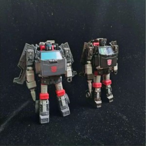 Transformers News: First Look at Gen Selects Trailbreaker in Toon Colours