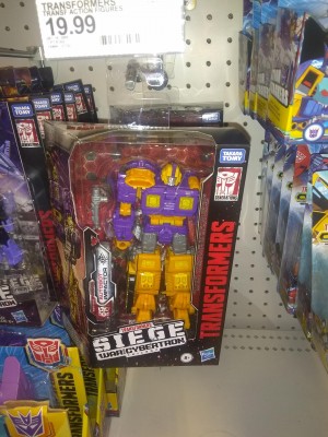 Transformers News: Transformers Siege Wave 4 Deluxe Toys Found at US Retail