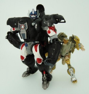 Transformers News: In-Hand Images: Takara Tomy Transformers Legends LG01 Rattle and LG02 Convoy