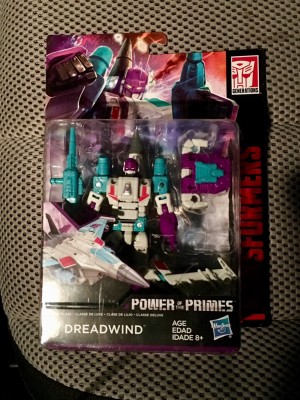 Transformers News: Wave 1 Deluxes from Transformers Power of the Primes Found at US Retail + In Hand Images of  Dreadwind