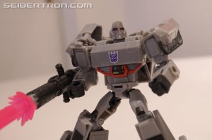 transformers cyberverse deluxe megatron