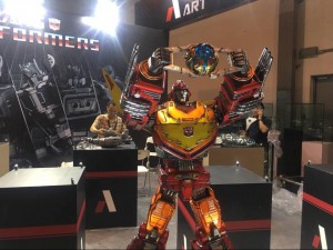 Transformers News: Shanghai Comic Con 2017 Coverage - Imaginarium Art & M3 Statues #SHCC17