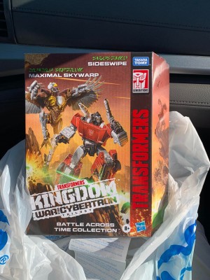 Transformers News: Amazon Exclusive Kingdom Skywarp and Sideswipe Set found at Ross for $23