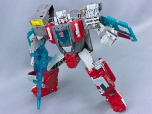 Transformers News: More In-Hand Images of Transformers Titans Return Wave 4, Feat. Brawn, Krok, Broadside, Black Shadow