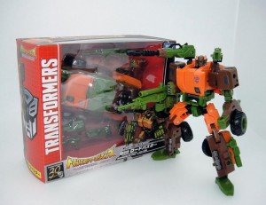 Transformers News: In Package image of TakaraTomy Transformers Legends Roadbuster