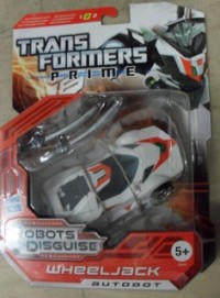 Transformers News: In-Package Images of Transformers Prime Deluxe Wheeljack, Cyberverse Bulkhead and More!