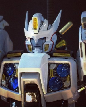 Transformers News: Colour Images of Flame Toys IDW Drift