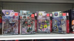 Steal of a Deal: Titans Return Deluxe Class Figures Discounted at Ollie's