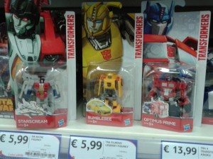Transformers News: Legion Class Bumblebee Variant Found in Stores