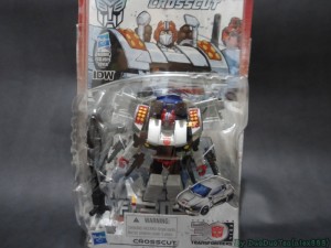 Transformers News: New in-hand images of Transforme​rs Generation​s IDW Crosscut