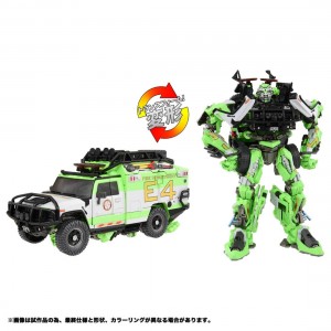 Transformers MPM-11D Ratchet with DOTM Deco Officially Revealed