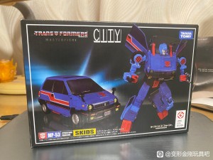 Transformers News: In Hand Images of Masterpiece Skids and Reboost along with Packaging