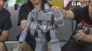 Transformers News: Video Look at Toys Alliance MAS-02 Megatron Prototype