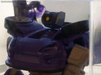 Transformers News: BotCon 2012 Coverage - Longarm Customizing Class