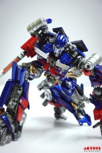 Transformers News: In-Hand Images of Revoltech Movie Optimus Prime
