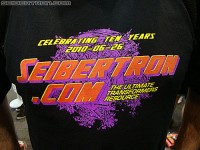 Transformers News: BotCon 2010 - Thursday Registration Photogallery
