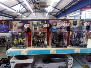 Transformers News: Transformers Titans Return Krok, Quake, Triggerhappy, and Twinferno Sighted at Large Discount in UK
