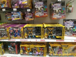 Transformers News: Toysrus Canada is Ready for the Holliday Season with a fully Stocked Transformers Section and Deals