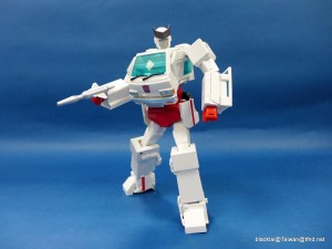 Transformers News: Takara Transformers MP-30 Masterpiece Ratchet In-Hand Images