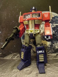 Transformers News: First In Hand Images of Takara Masterpiece MP-10 Convoy
