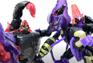 Transformers News: Better Look at Upcoming Buzzworthy Bumblebee Toy Deco Scorponok and Parasite