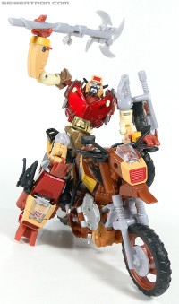 Transformers News: New Galleries: United Wreck-Gar, Tracks, and Bumblebee