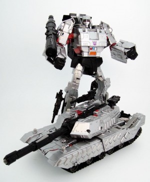 Transformers News: New Images and Comparison - Takara Tomy Transformers Legends LG13 Megatron