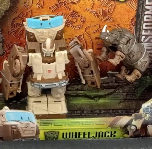 Transformers News: First Look at Beast Alliance Wheeljack from Rise of the Beasts Toyline