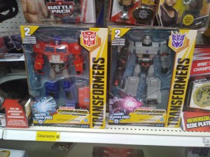 Transformers News: Transformers Cyberverse Ultra and Ultimate Figures at US Retail