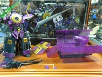 Transformers News: Complete Victoria Toy Fair 2011 Galleries Now Online!