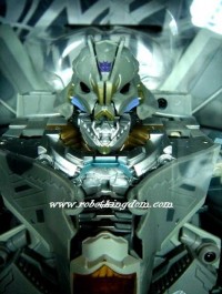 Transformers News: ROBOTKINGDOM .COM Newsletter #1134 - MPM-01 Starscream has arrived