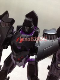 Transformers News: Transformers Generations Deluxe Megatron and Thundercracker Images