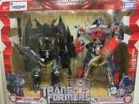 Transformers News: Package Image of Takara Tomy Buster Optimus Prime & Jetfire 2 Pack