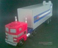 Transformers News: RTS Legends G1 Optimus Prime trailer?