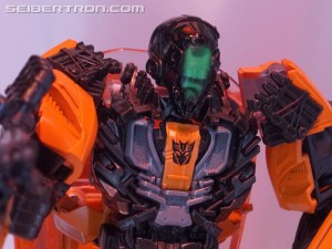 Transformers News: Video Reviews of Transformers Studio Series 16 DOTM Ratchet and 17 Shadow Raider