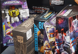 Transformers News: Legacy Jhiaxus and Studio Series 2022 Wave 3 Deluxe Found at Gamestop Canada