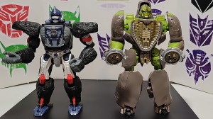 Transformers News: Review and In Hand Images of Kingdom Rhinox and Wingfinger