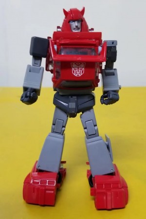 Colour Sample of  Transformers MP Cliffjumper in Robot Mode