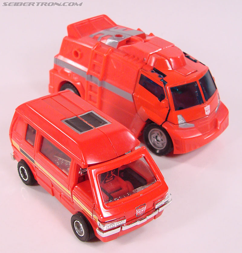 Transformers G1 1984 Ironhide (Image #20 of 116)