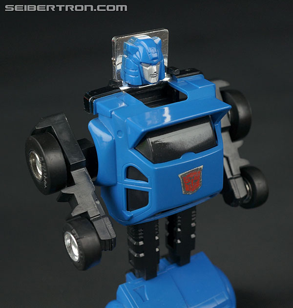 Transformers G1 1984 Cliffjumper (Cliff) (Image #37 of 92)