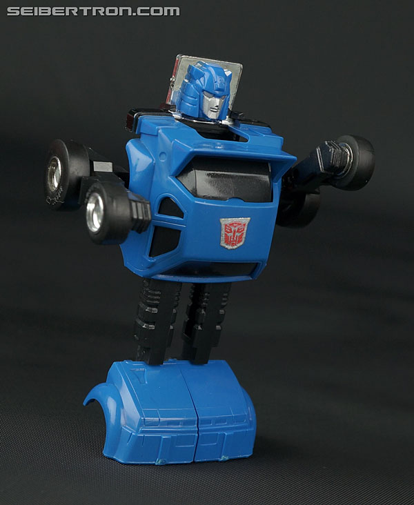 Transformers G1 1984 Cliffjumper (Cliff) (Image #64 of 92)