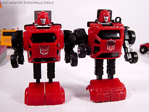 Transformers G1 1984 Cliffjumper (Cliff) (Image #27 of 37)