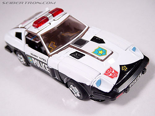 Transformers G1 1984 Prowl (Reissue) Toy Gallery (Image #4 of 49)