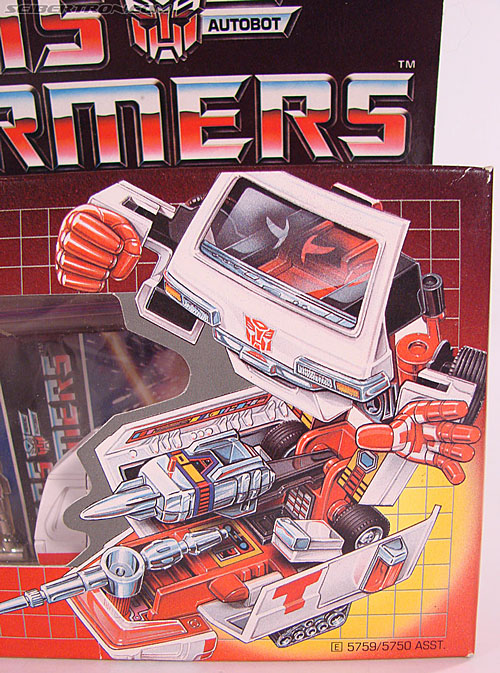 Transformers G1 1984 Ratchet (Image #2 of 146)